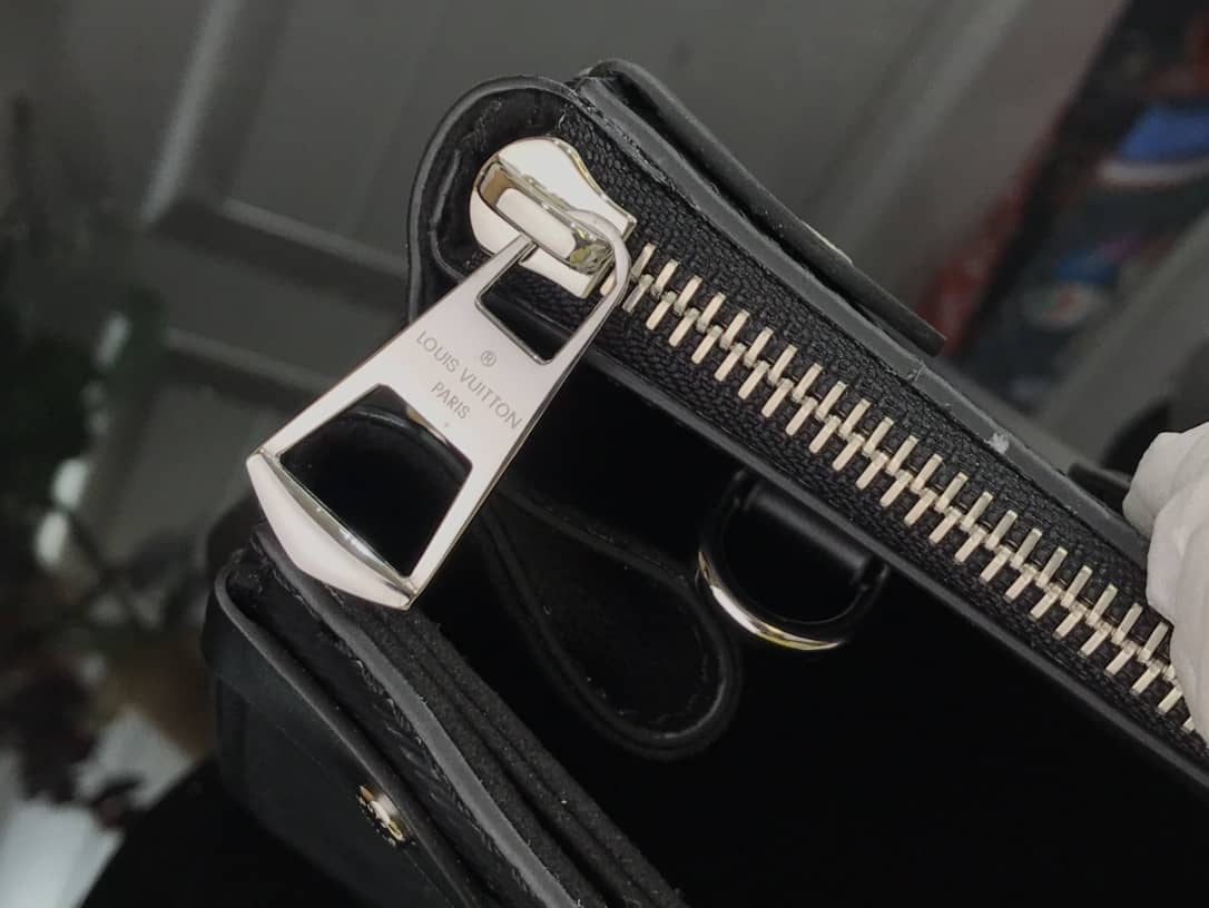 L0vis Vvtt0n Grenelle PM Tote Replica M57680