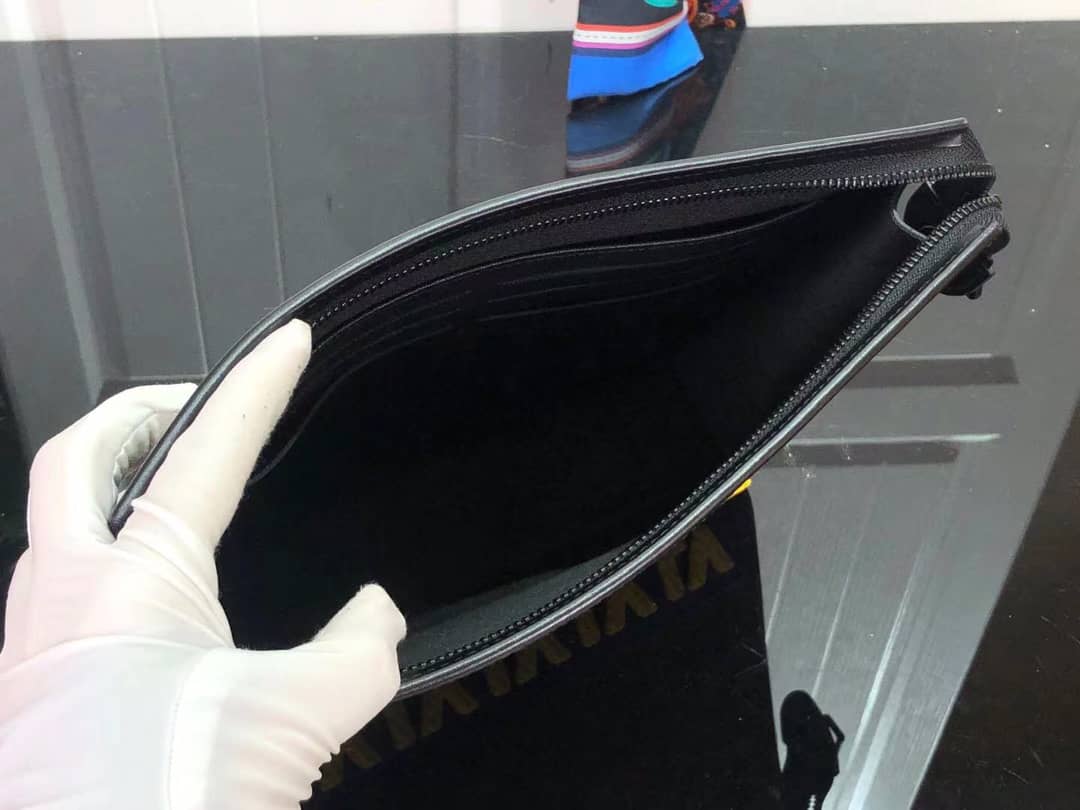 L0vis Vvtt0n Monogram Eclipse Canvas Replica Pochette Voyage MM Brown M61692