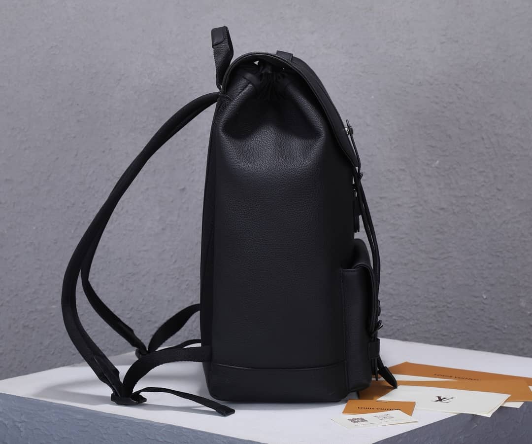 L0vis Vvtt0n Christopher Slim Taurillon Leather Black M58644 Replica Backpack