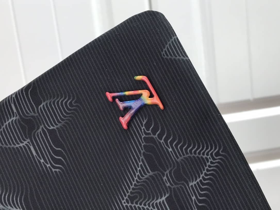 L0vis Vvtt0n Monogram 3D 2054 Reversible Replica Pouch M80142