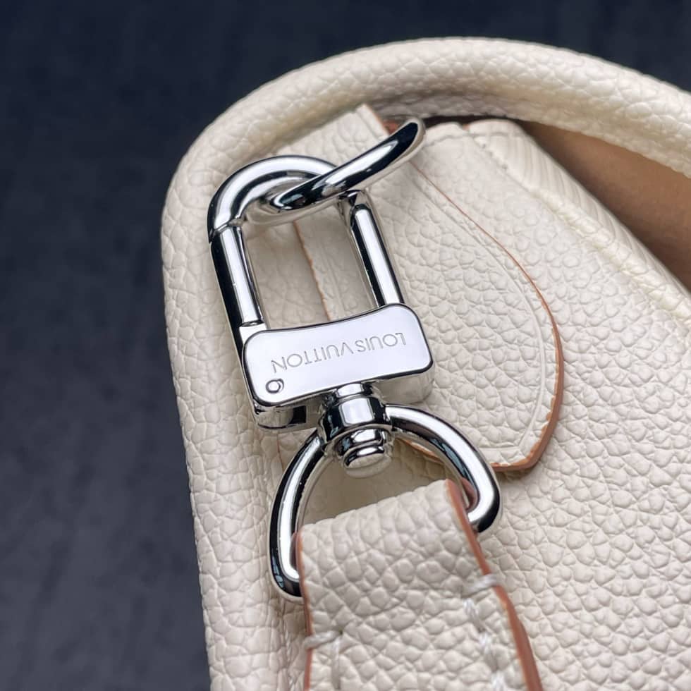 L0vis Vvtt0n Buci Epi Leather White M59457 Replica Crossbody Bag