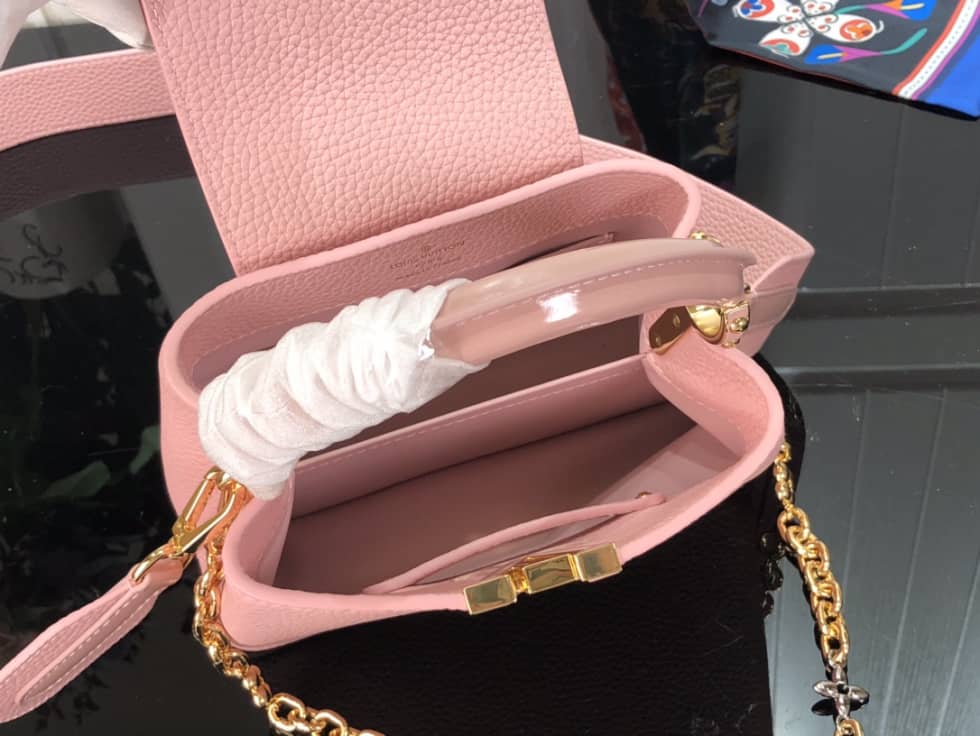 L0vis Vvtt0n Capucines MM M59065 Replica Shoulder Bag