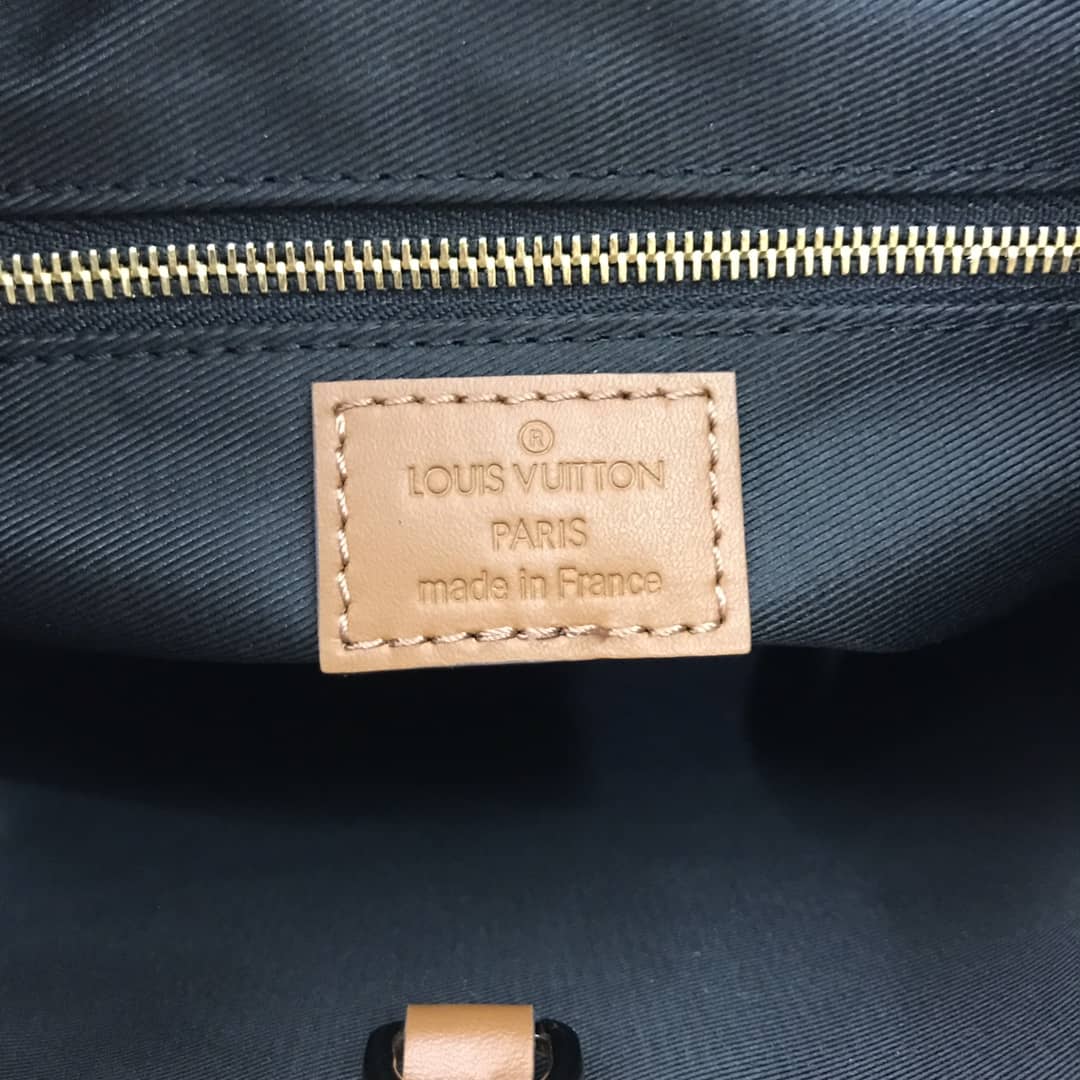 L0vis Vvtt0n Monogram Dauphine PM 2way Replica Hobo M45194