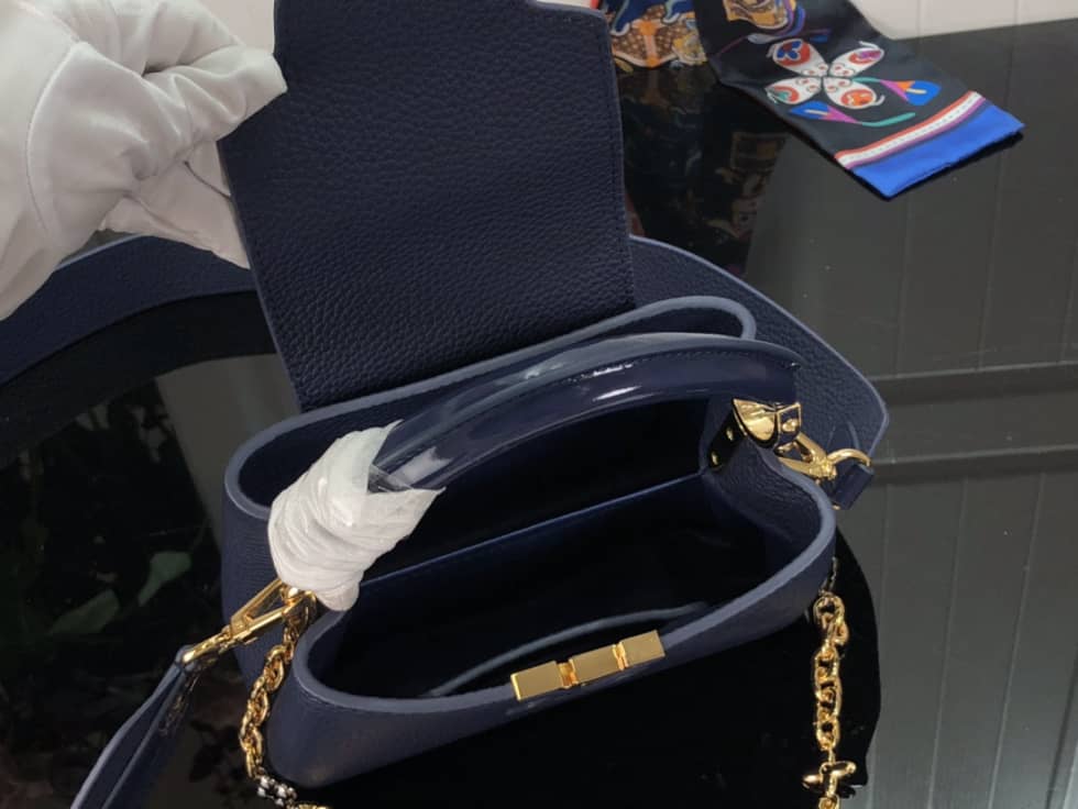 L0vis Vvtt0n Capucines MM M59065 Replica Shoulder Bag