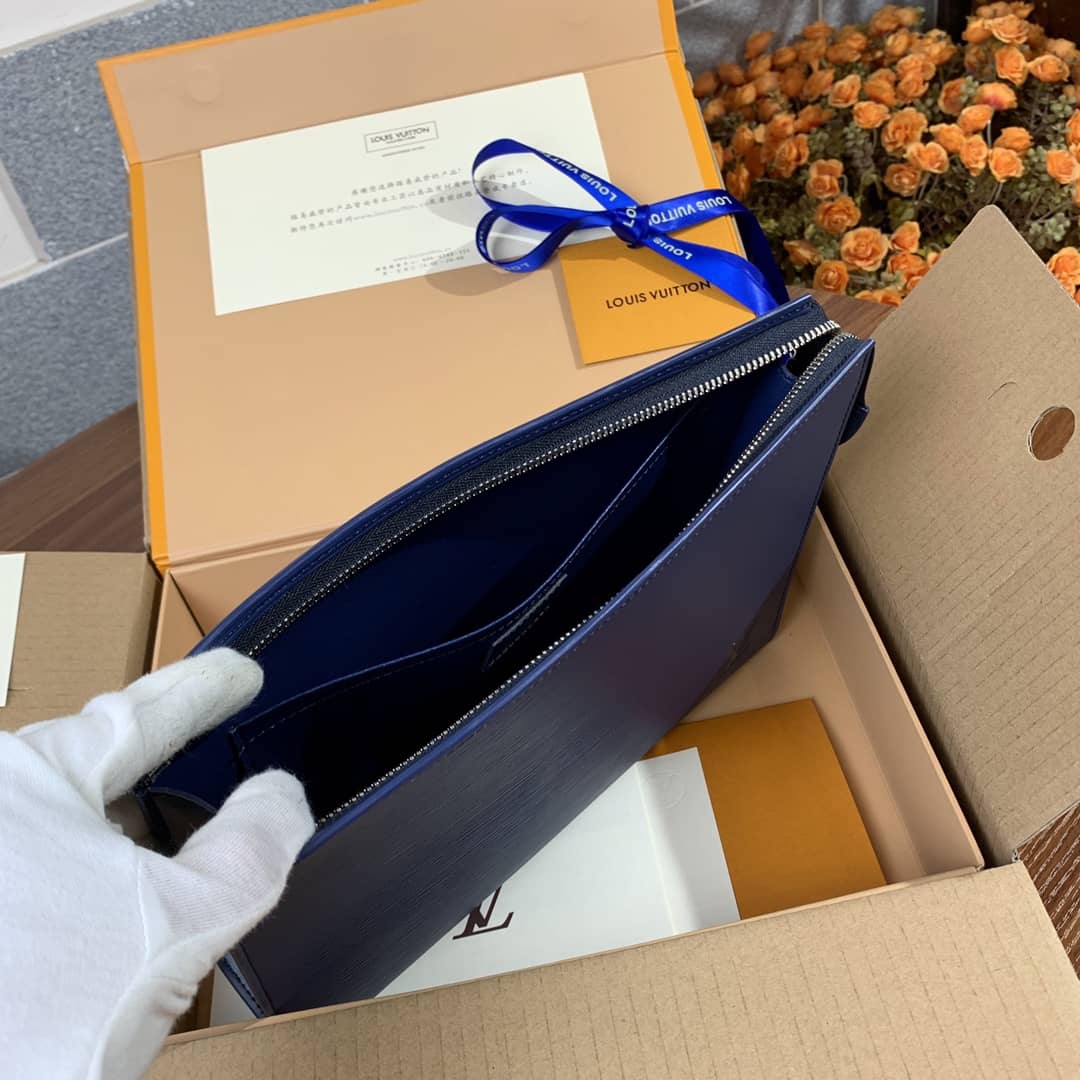 L0vis Vvtt0n Replica Toiletry Pouch 26 Epi Leather Blue M41366