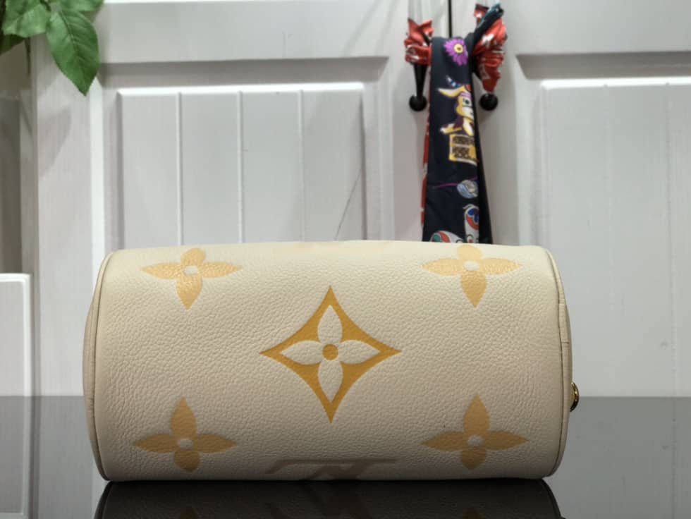 L0vis Vvtt0n Monogram Empreinte Papillon BB White M45708 Replica Shoulder Bag