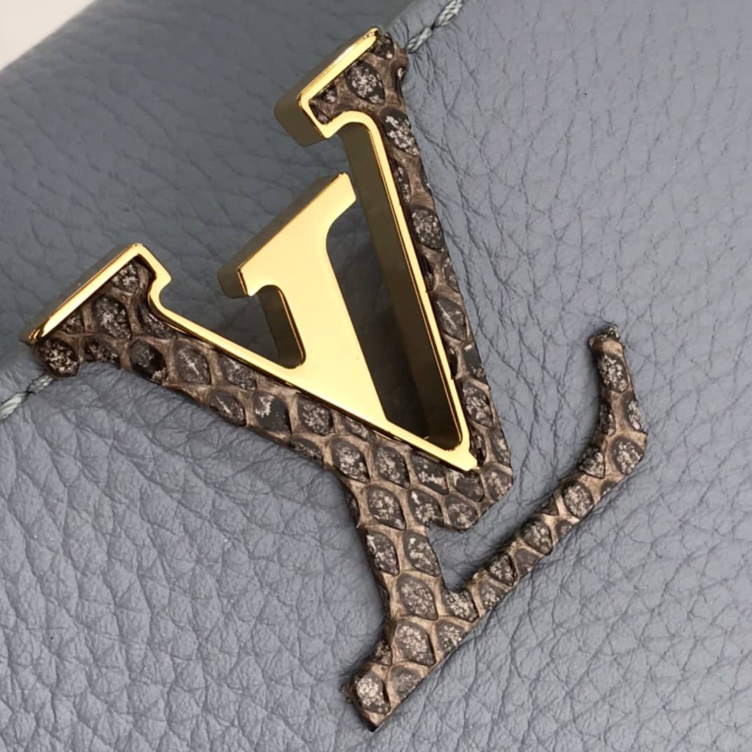 L0vis Vvtt0n Capucines MM Taurillon Leather Tote M94227