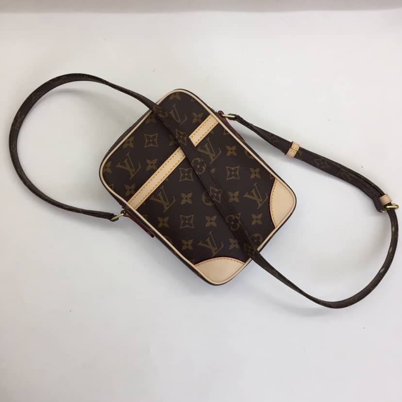 L0vis Vvtt0n Monogram Danube Replica Crossbody Bag M45266