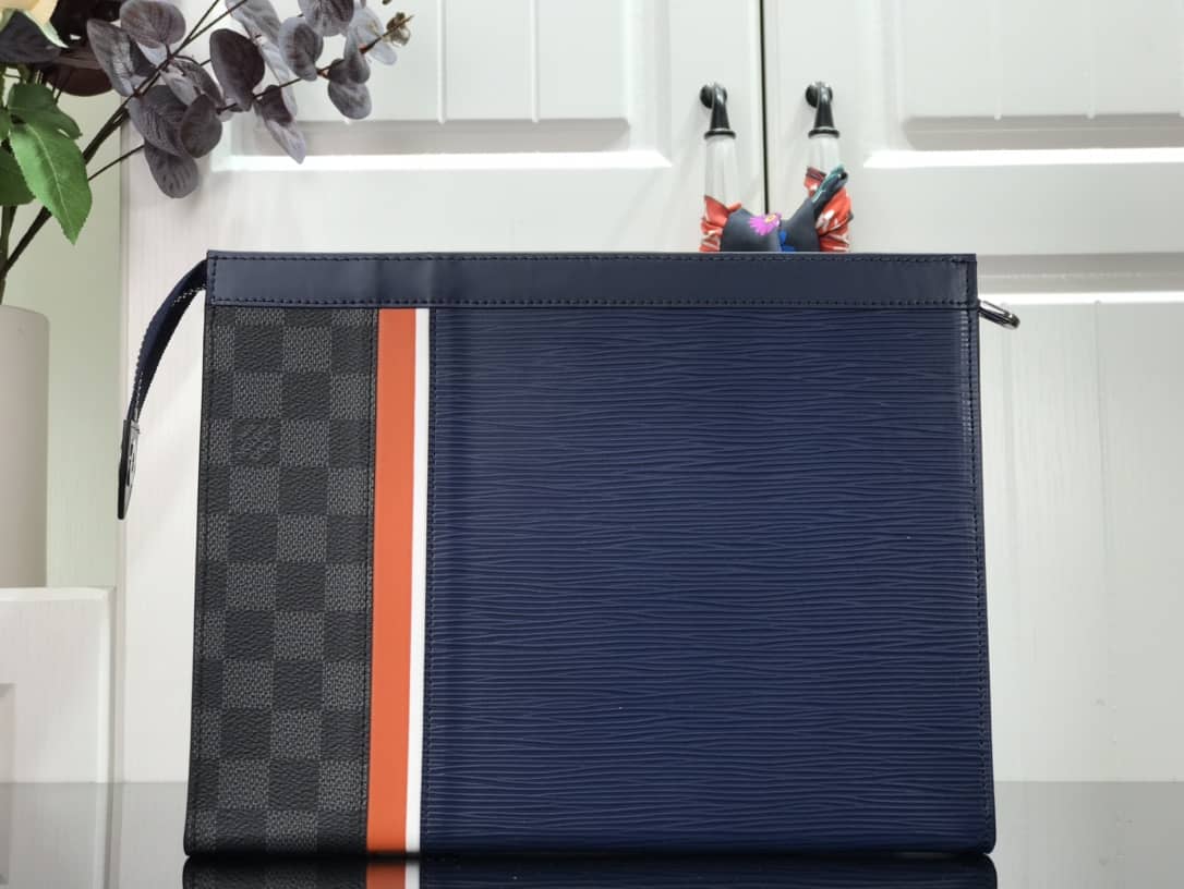 L0vis Vvtt0n Replica Pochette Voyage MM Epi Damier Leather Blue M56827