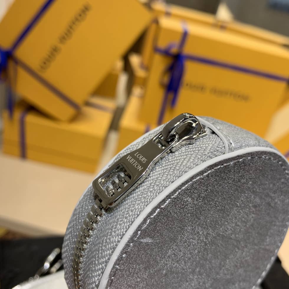 L0vis Vvtt0n Trio Pouch Glitter Silver M59682 Replica