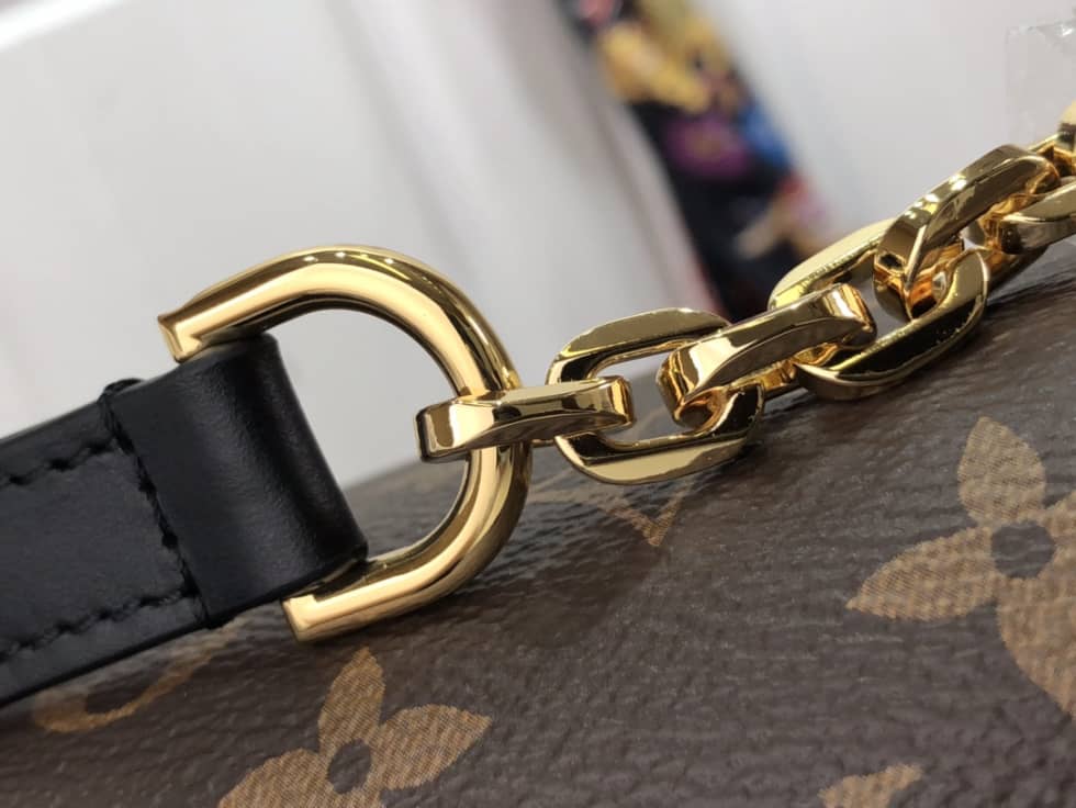 L0vis Vvtt0n Marceau Chain Monogram M46126 Replica Shoulder Bag