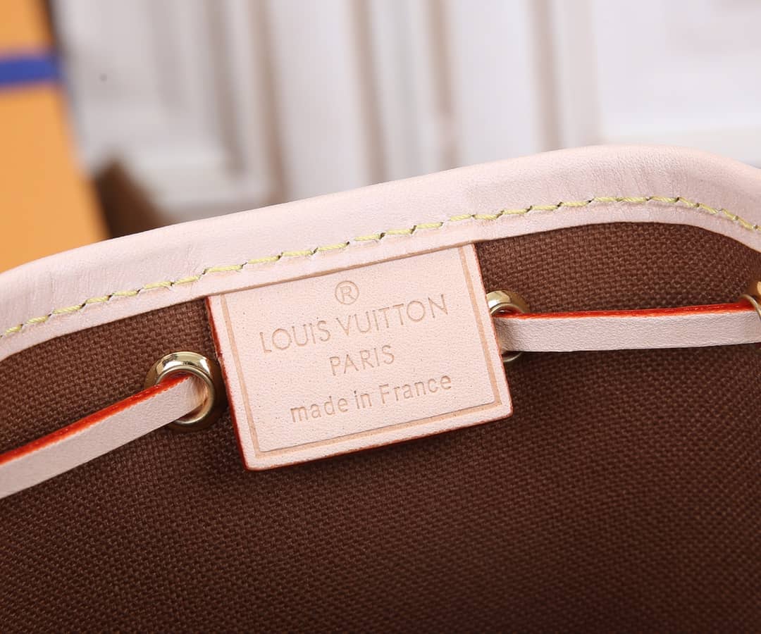 L0vis Vvtt0n Monogram Nano Noe Drawstring Replica Shoulder Bag M41346