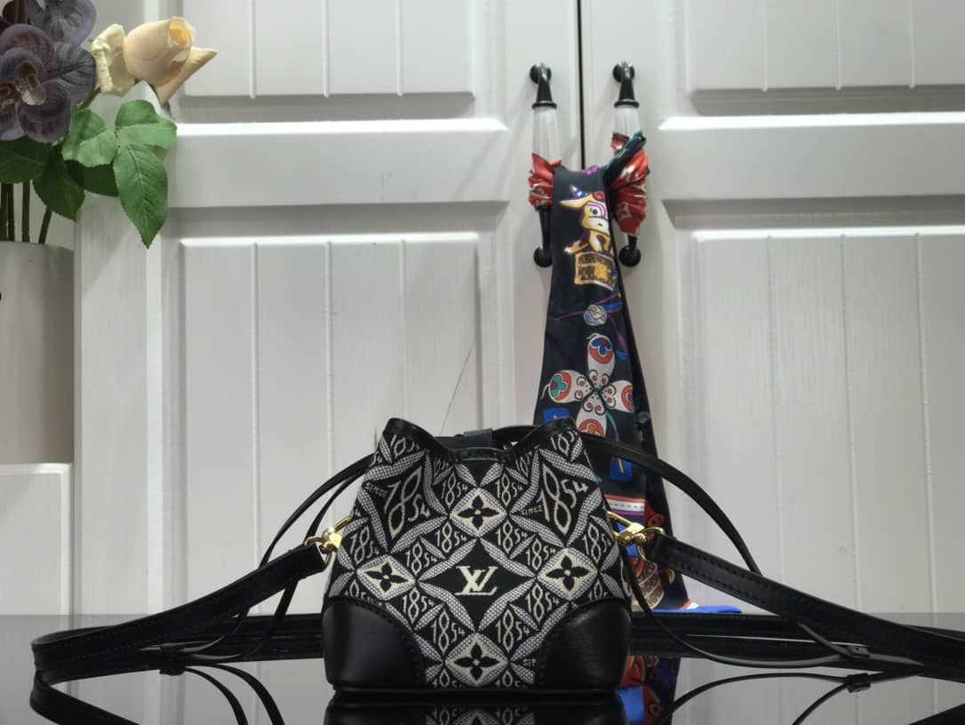 L0vis Vvtt0n Virgil Abloh Replica Bag Black M69973