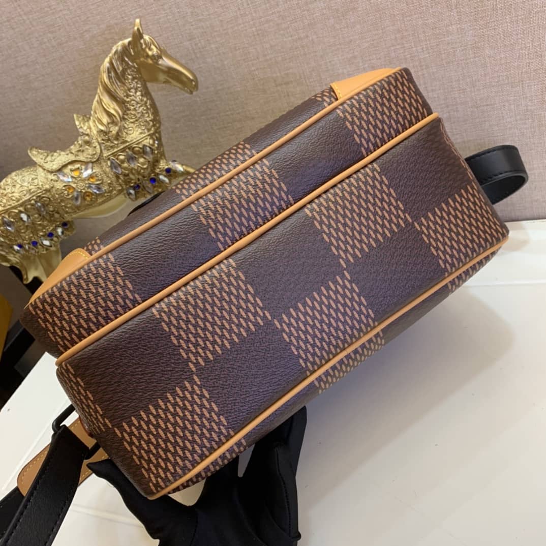 L0vis Vvtt0n x Nigo Giant Monogram Messenger Replica Bag M44757