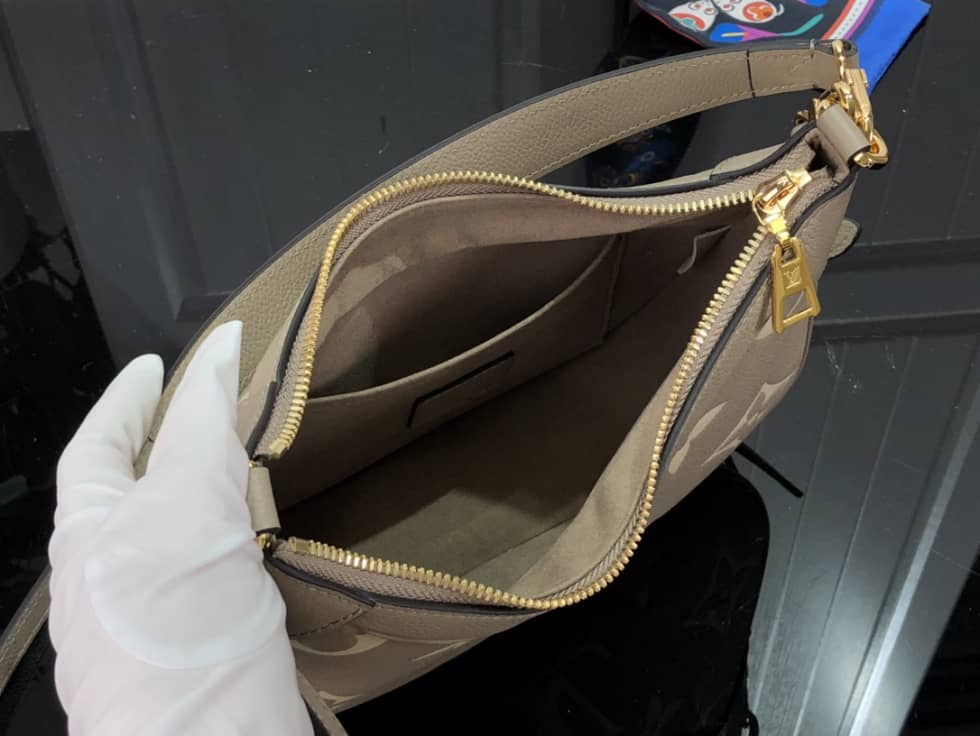 L0vis Vvtt0n Bagatelle BB Monogram Empreinte Brown White M46091 Replica Hobo