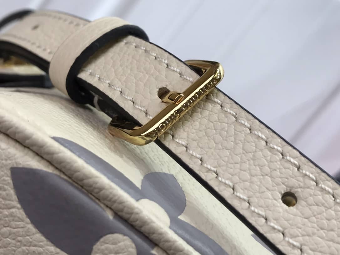 L0vis Vvtt0n Monogram Empreinte Vanity PM Bag Replica M45599