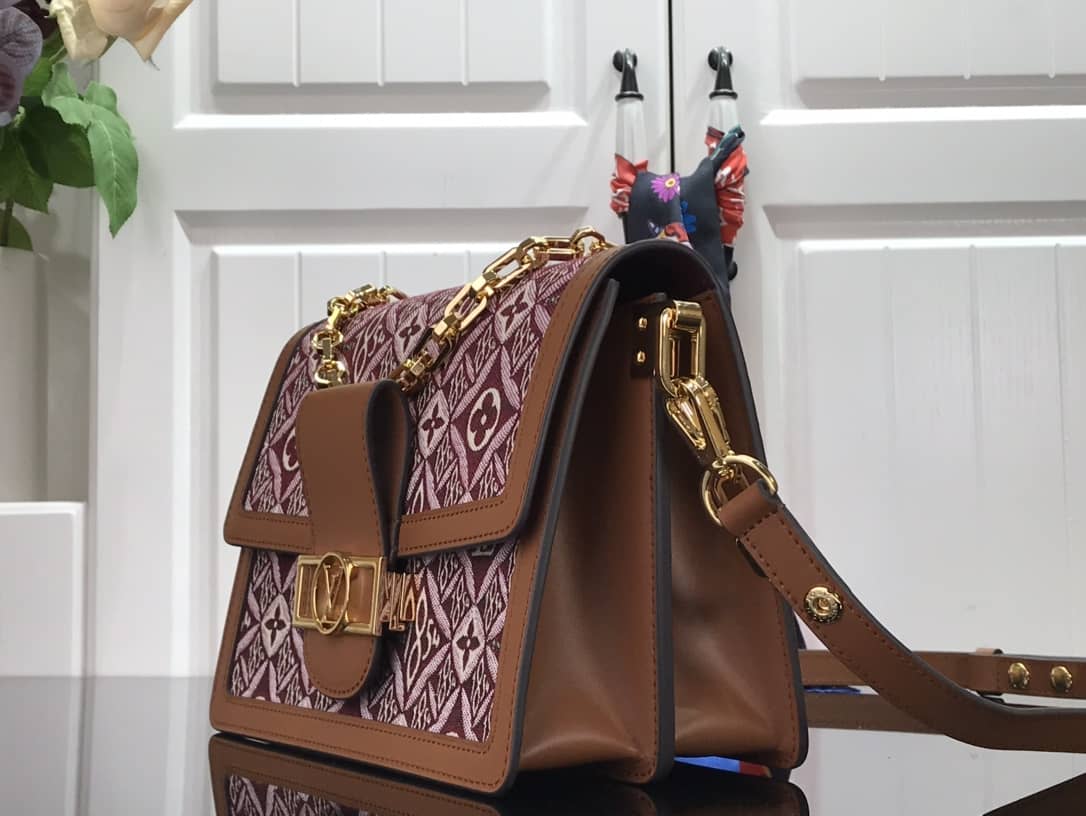 L0vis Vvtt0n Since 1854 Dauphine Mini Replica Handbag Red M57172