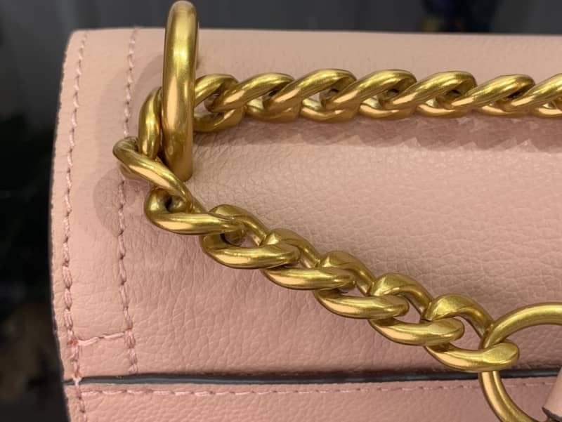 L0vis Vvtt0n Lockme Chain PM Replica Handbag Pink M57073