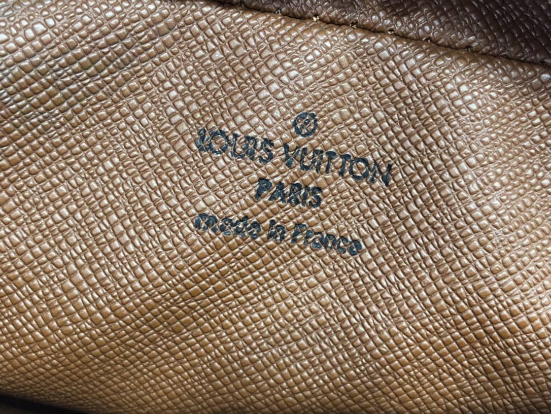 L0vis Vvtt0n Pochette Cite Monogram Replica  Shoulder Bag M51183