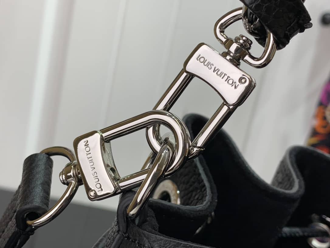 L0vis Vvtt0n Bella Mahina Magnolia Leather Replica Bag M57068 Black