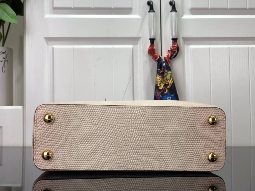 L0vis Vvtt0n Capucines BB Collection Pink N98093 Replica Shoulder Bag