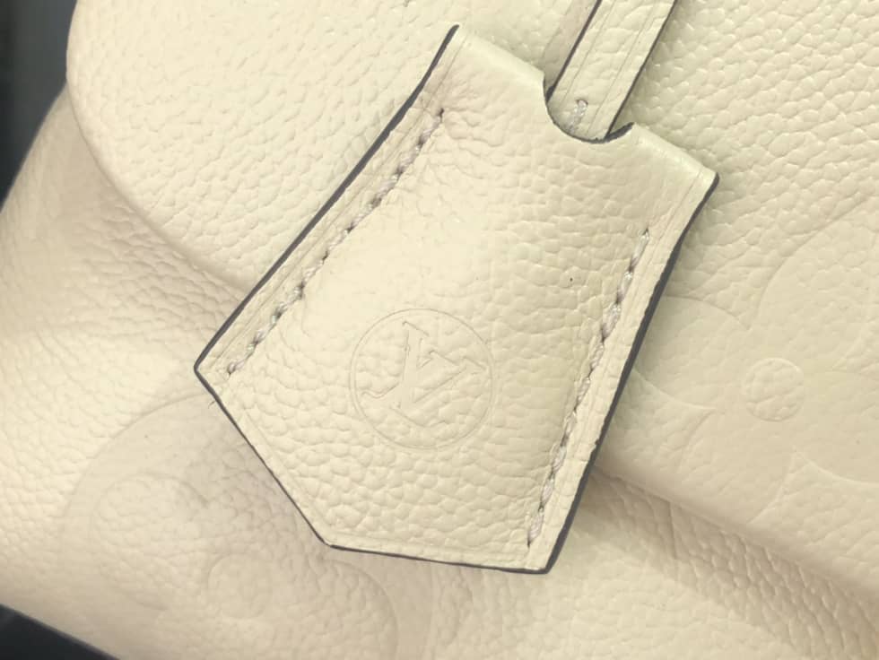 L0vis Vvtt0n Monogram Empreinte Madeleine MM M45976 Replica Shoulder Bag