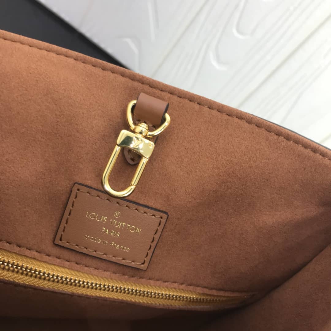 L0vis Vvtt0n Monogram Canvas Fold PM Tote Replica Red M45389