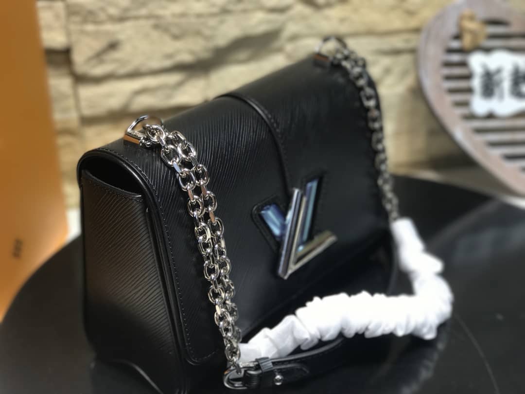 L0vis Vvtt0n Replica Bags Twist PM Epi Leather Replicas Handbag Black(ColaReps)