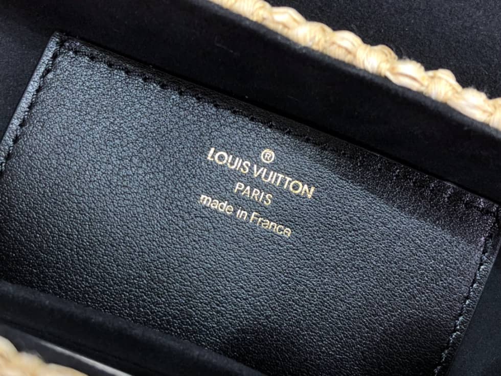 L0vis Vvtt0n Twist MM Raffia Replica Bag M57648