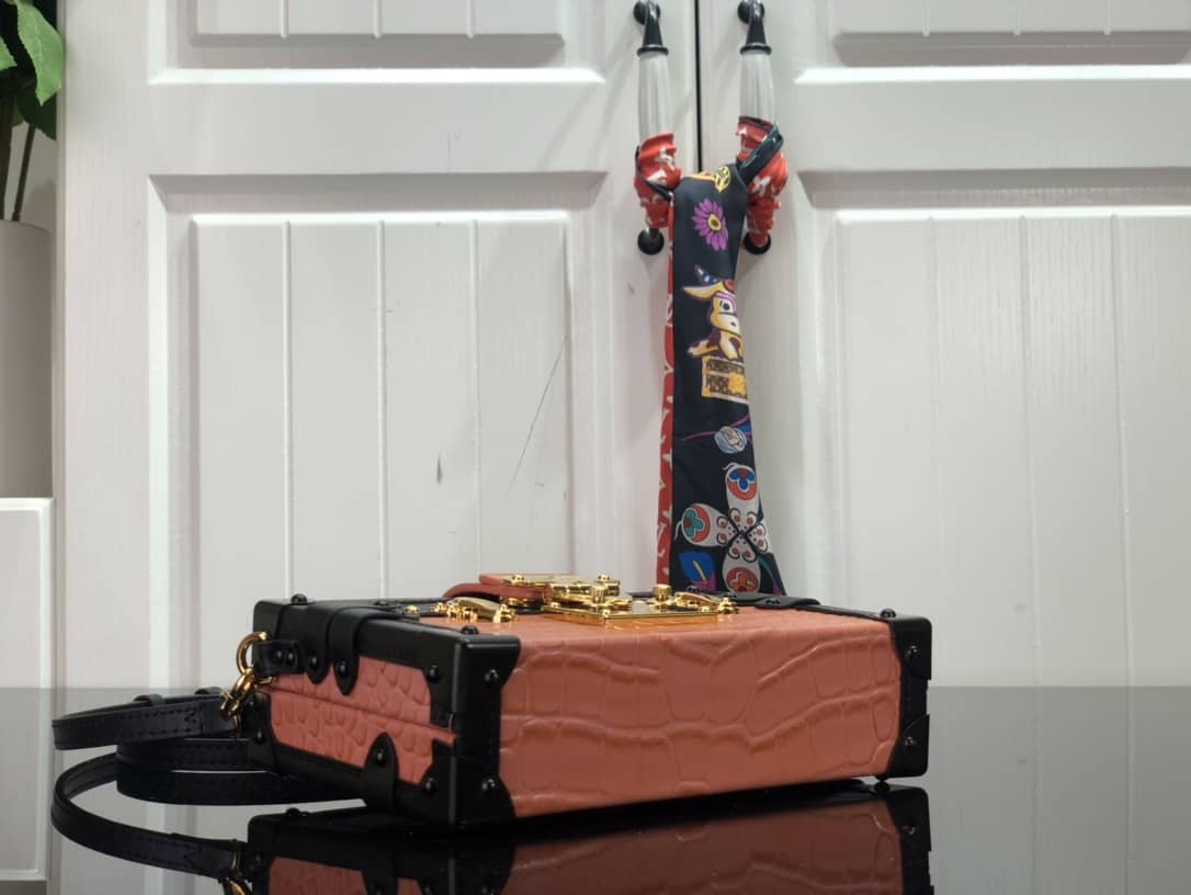 L0vis Vvtt0n Petite Malle Brilliant Alligator Leather Replica Handbag Orange N93817