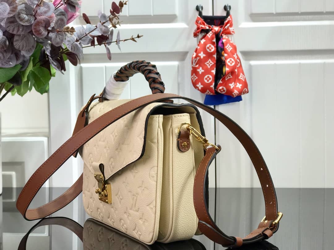 L0vis Vvtt0n Pochette Metis Braided Monogram Empreinte Replica Beige M43942