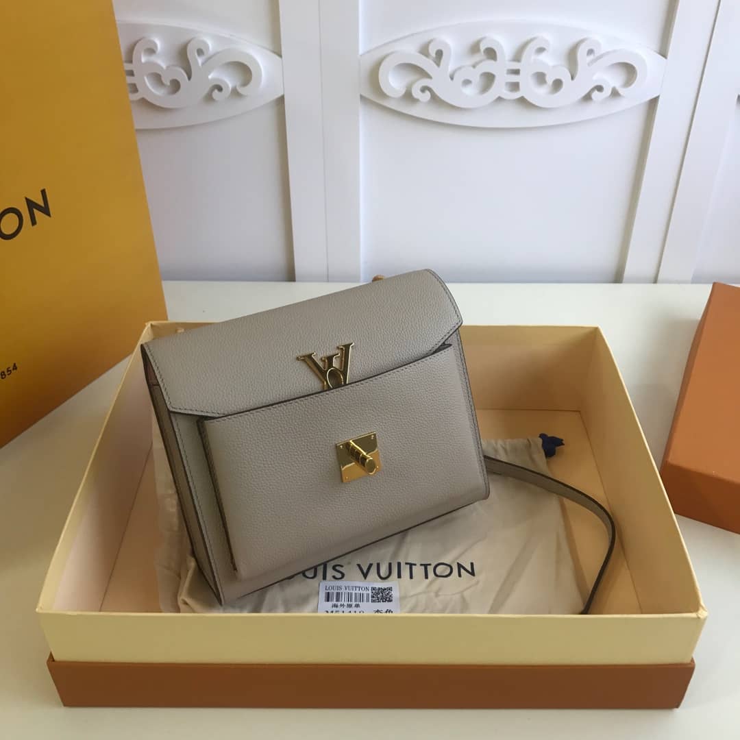 L0vis Vvtt0n MyLockMe BB Calf Chain Replica  Shoulder Bag Apricot M51418