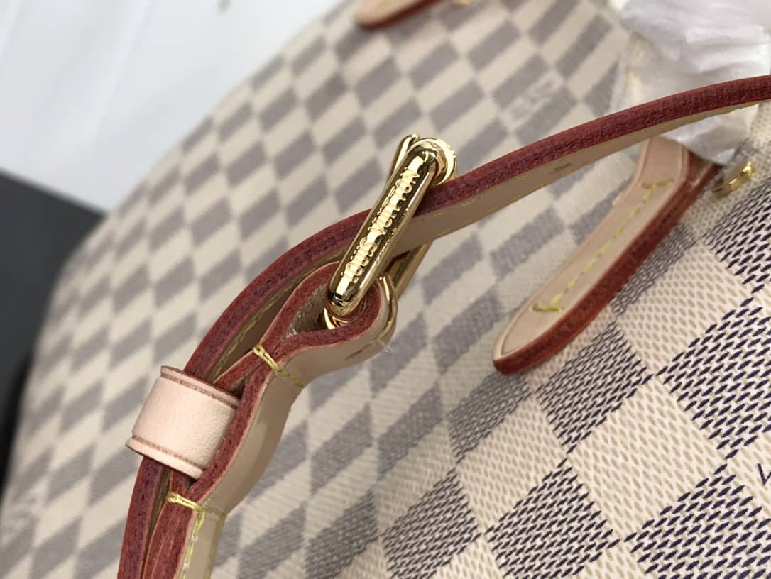 L0vis Vvtt0n Lymington Damier Azur Tote Replica Beige N40022