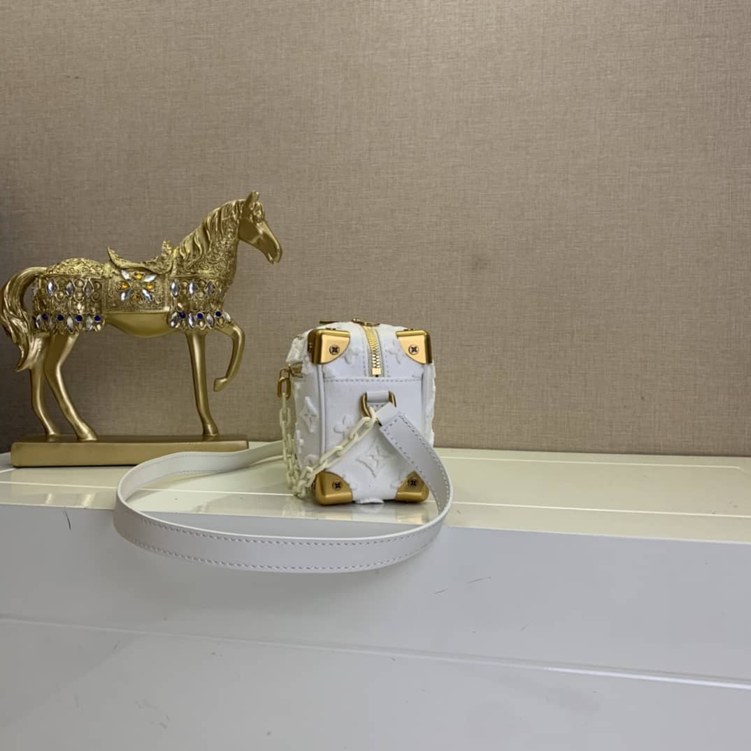 L0vis Vvtt0n Mini Soft Trunk Monogram Canvas Replica Bag White M68970