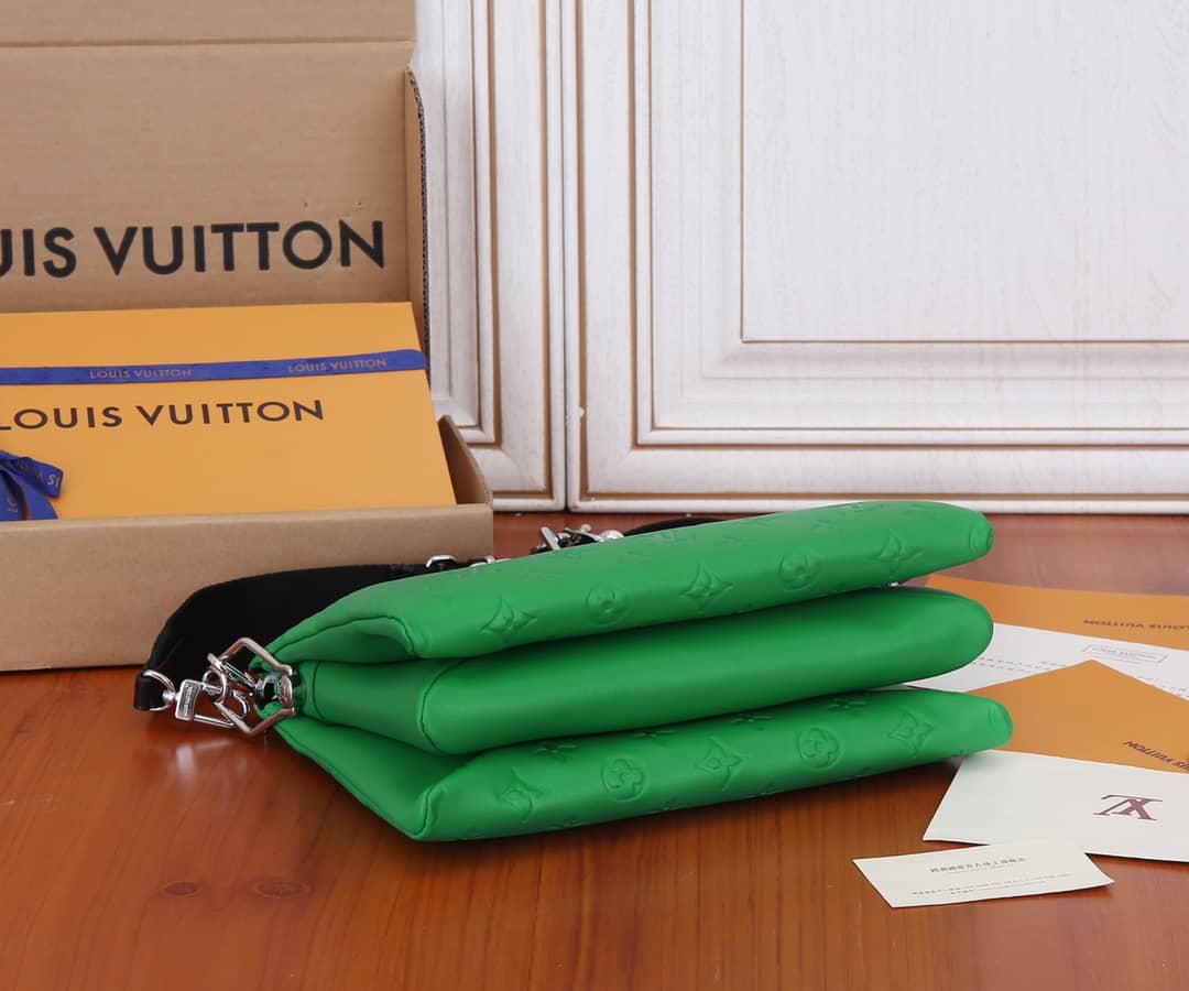 L0vis Vvtt0n Coussin PM Monogram Embossed Replica Crossbody Bag Green M57790