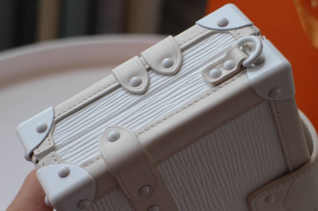 L0vis Vvtt0n Petite Malle Monogram Canvas Replica Bag White M40273