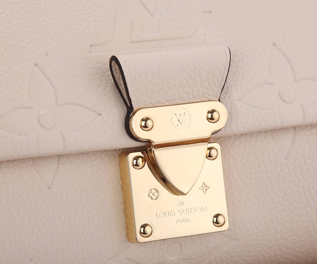 L0vis Vvtt0n Favorite Monogram Empreinte Leather Replica Shoulder Bag White M45813