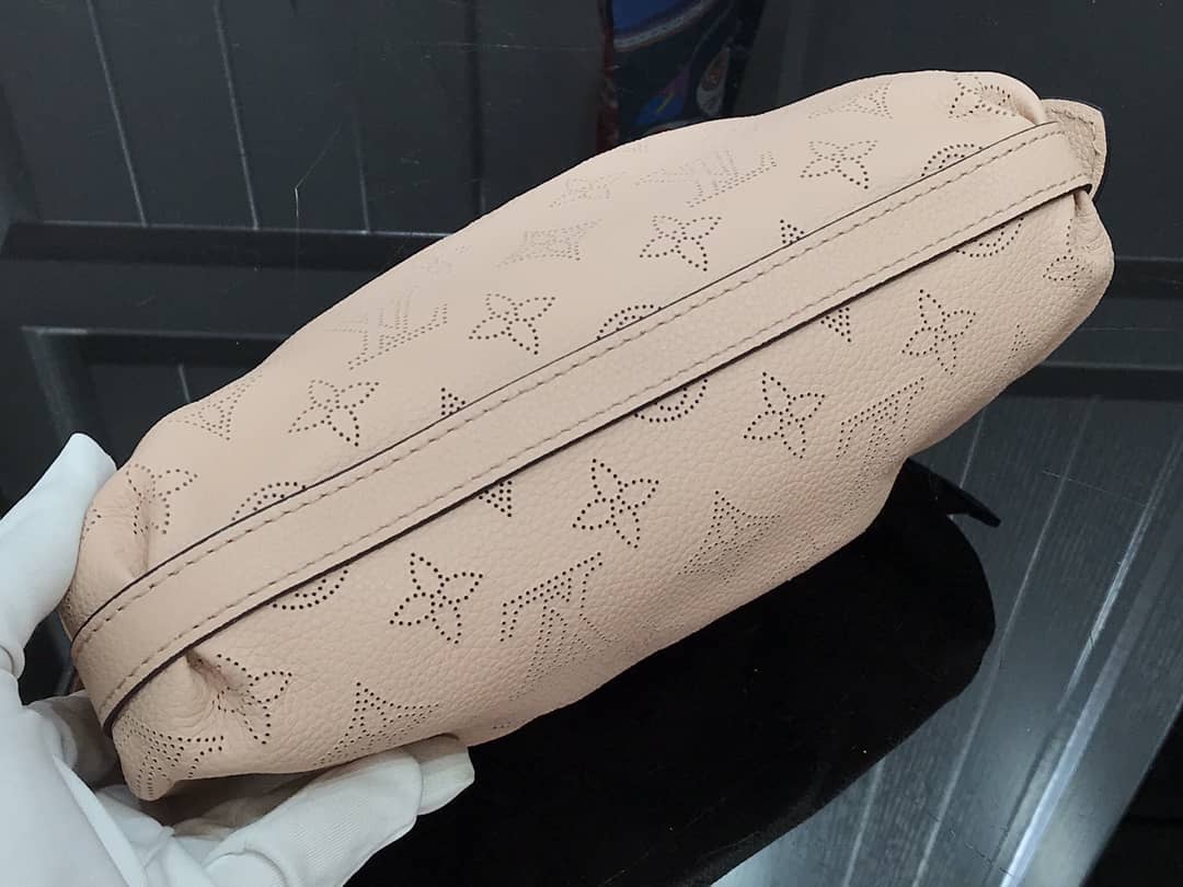 L0vis Vvtt0n Scala Mini Replica Pouch Pink M80092