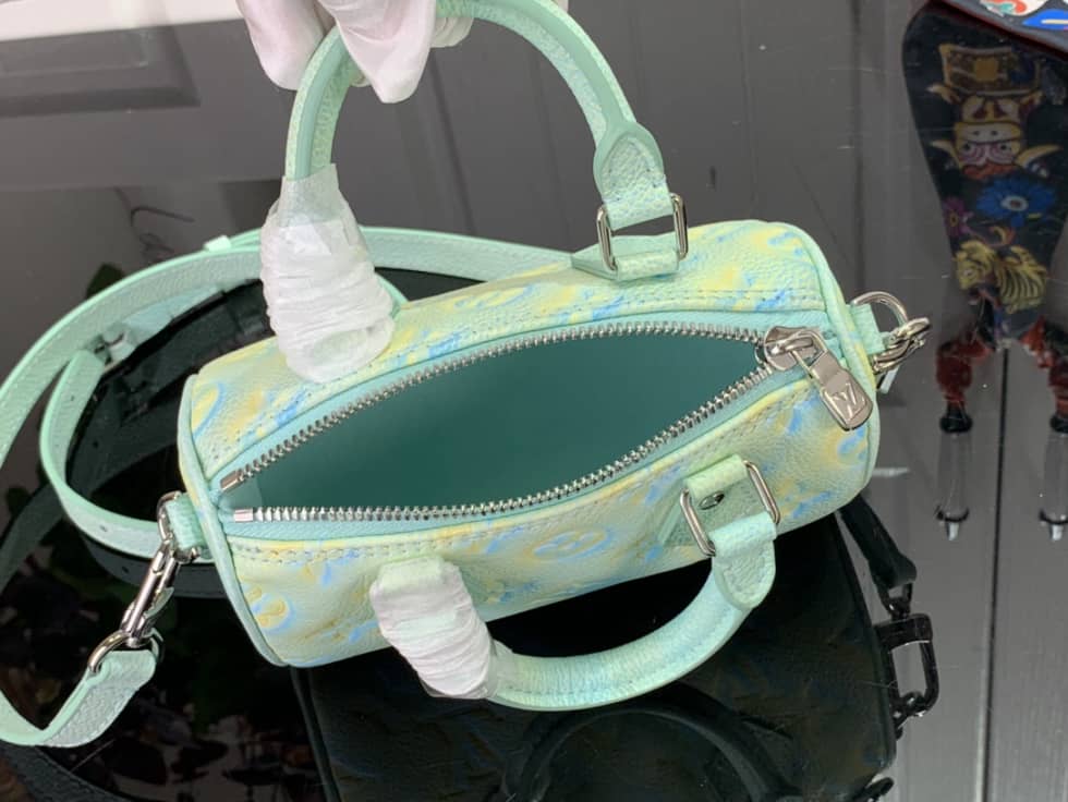 L0vis Vvtt0n Nano Speedy Green M81508 Replica Shoulder Bag