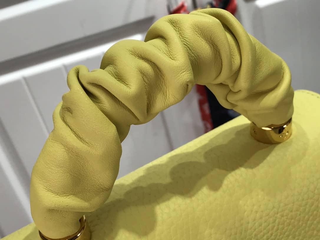 L0vis Vvtt0n Replica Bags Twist PM Pondichery Taurillon Replica Leather Bag Yellow M58691