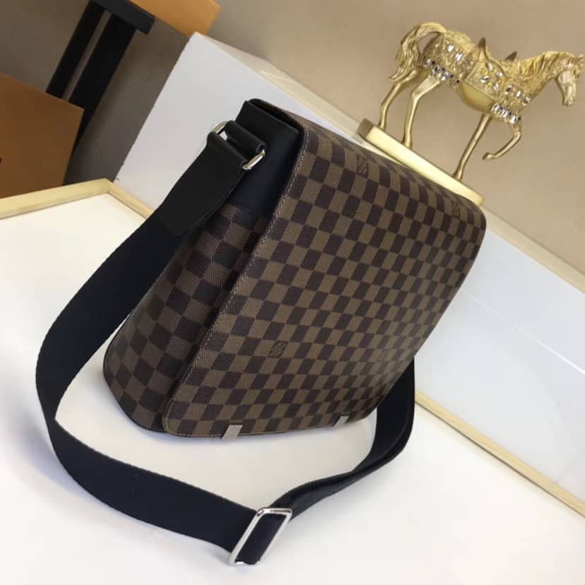 L0vis Vvtt0n District MM Damier Ebene Canvas Bag Replica N41032
