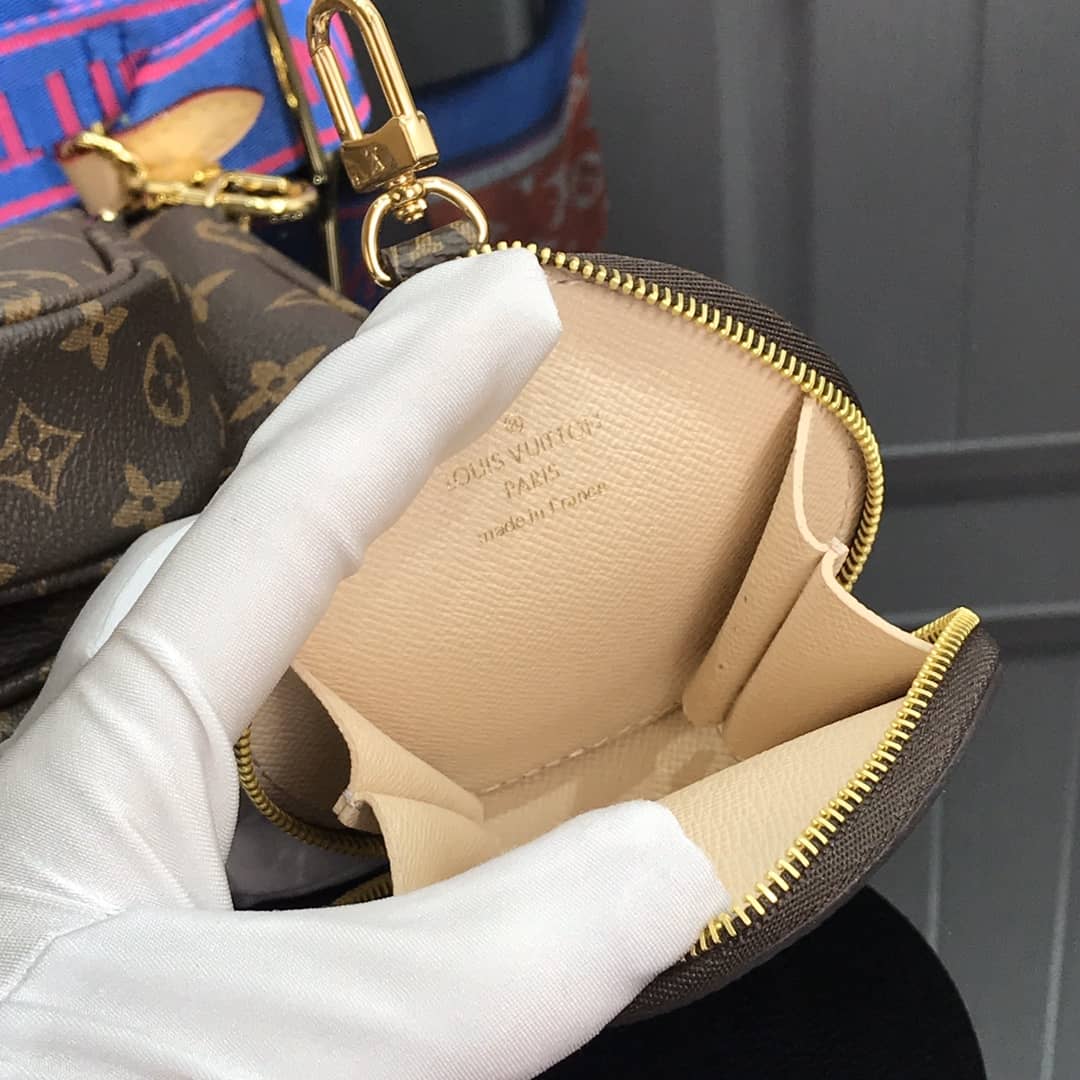 L0vis Vvtt0n Monogram Canvas Multi Pochette Replica Blue M44823