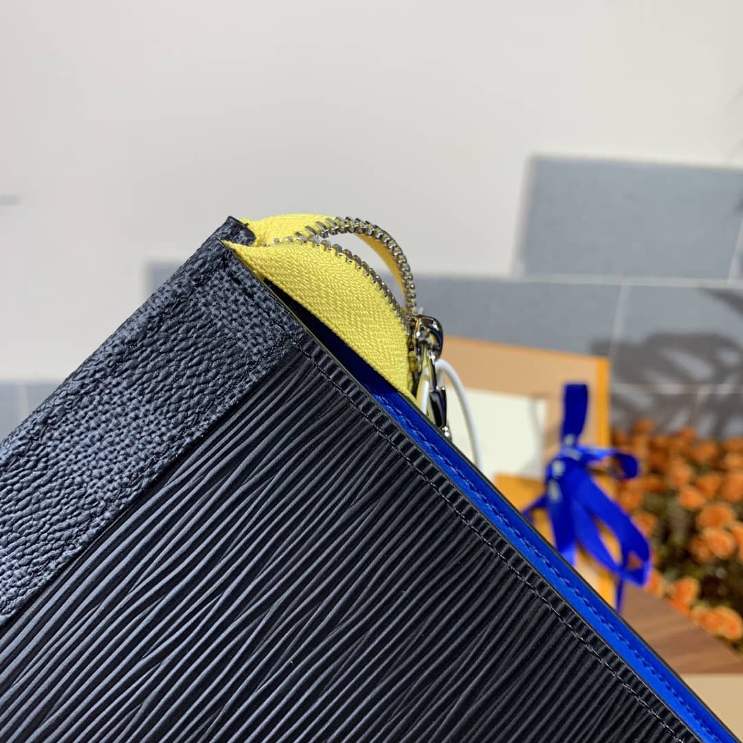 L0vis Vvtt0n Mens Pochette Voyage MM Epi Leather Replica Pouch M67899