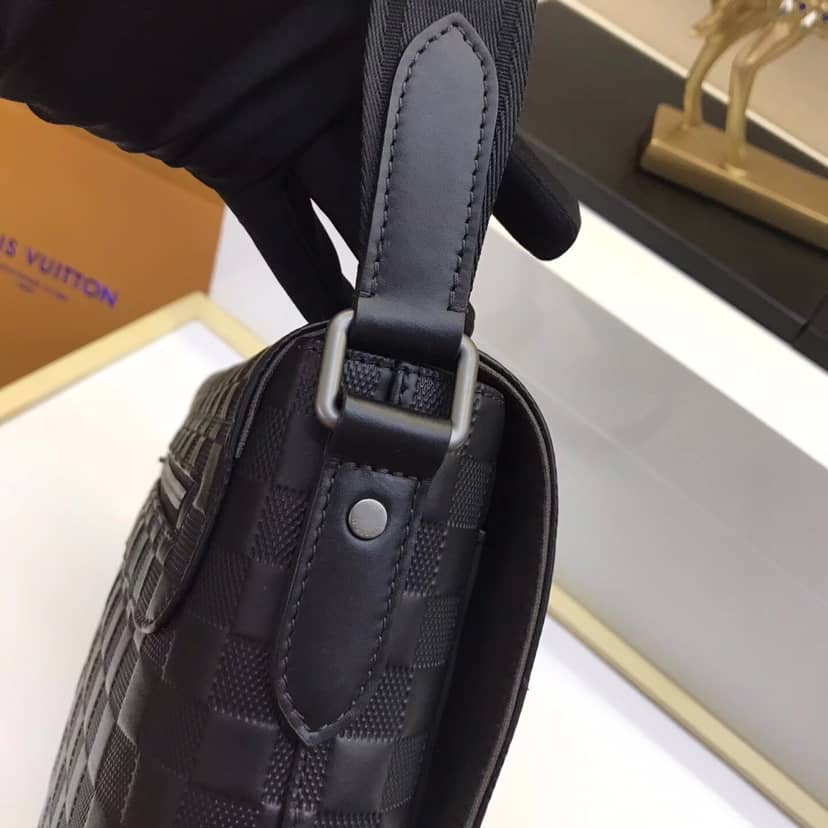 L0vis Vvtt0n District MM Damier Anfini Replica Shoulder Bag N41284