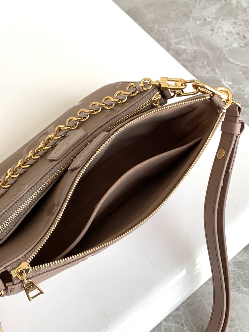 L0vis Vvtt0n Multi Pochette Accessoires Monogram Empreinte M80399 Replica