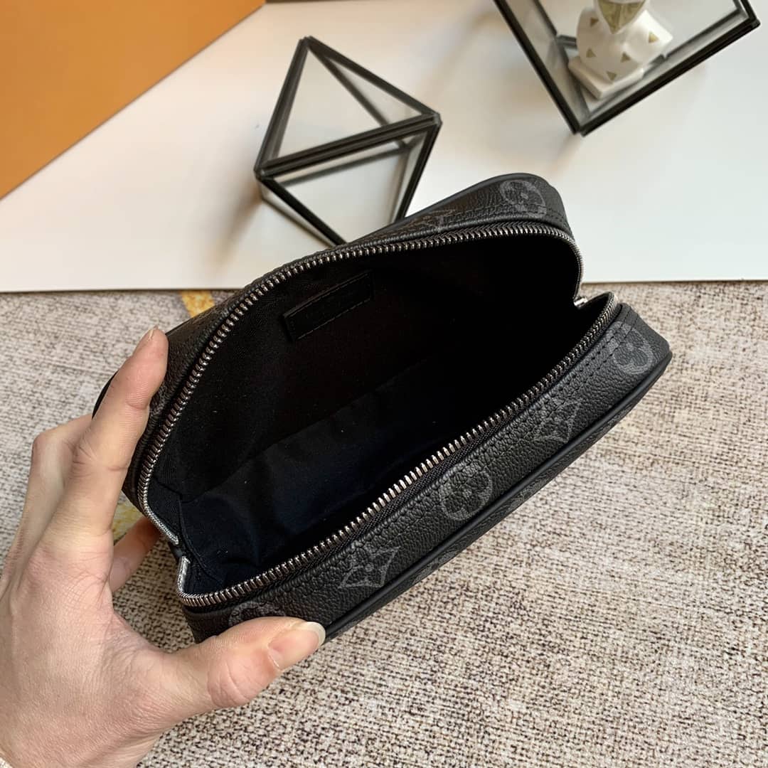 L0vis Vvtt0n Monogram Trousse Toilette Clutch Replica Black M47522