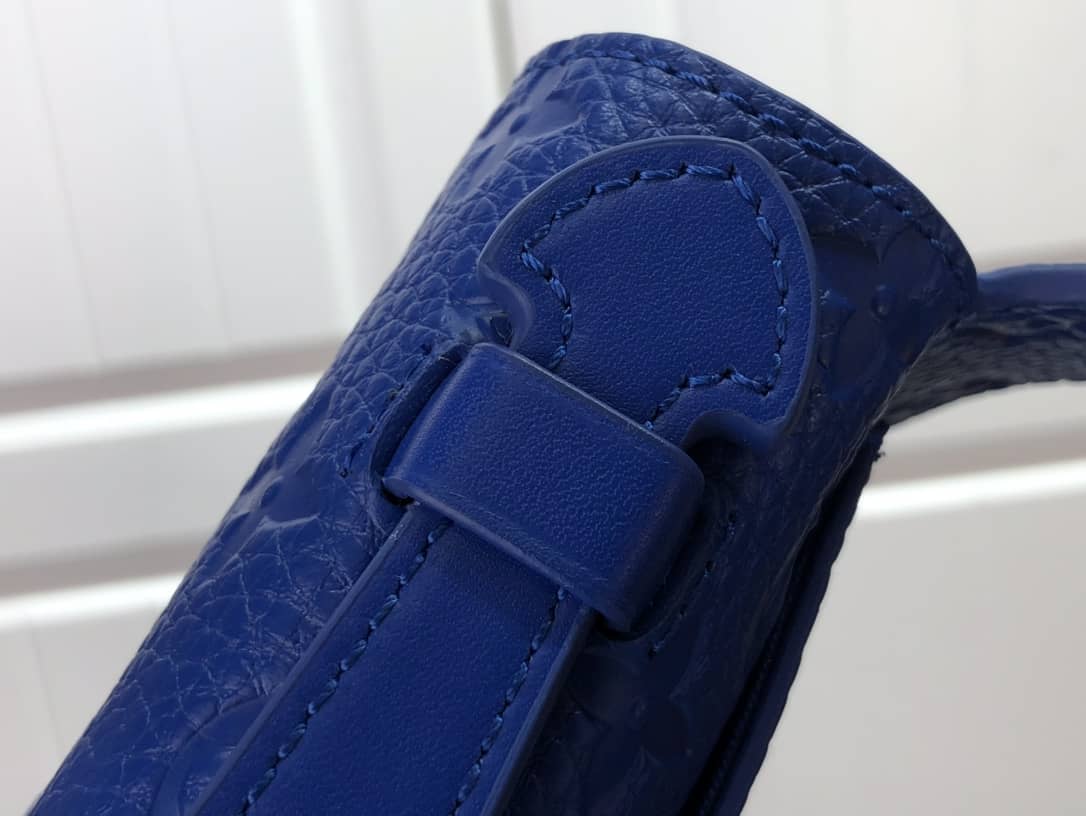 L0vis Vvtt0n S Lock Sling Crossbody Bag Replica Blue M58487