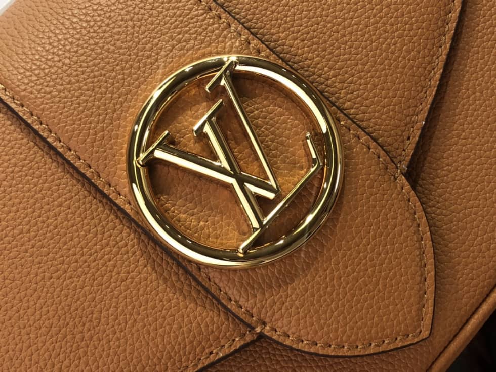 L0vis Vvtt0n Pont 9 Soft MM Grained Calfskin Brown M58967 Replica Crossbody Bag