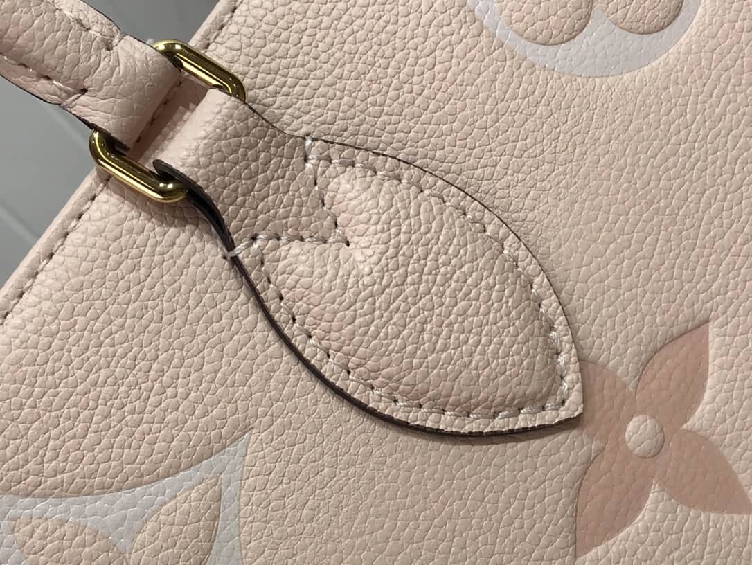 L0vis Vvtt0n On the Go MM Monogram Empreinte Two-way Tote Replica Pink M45717