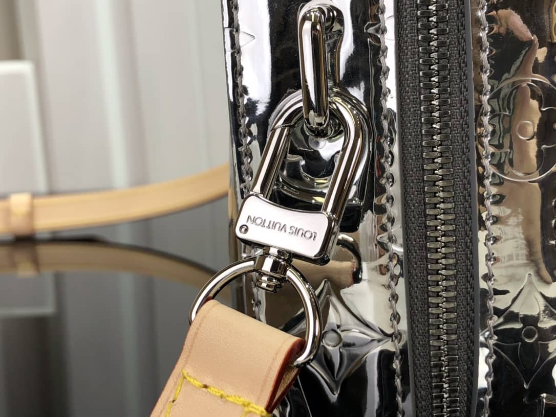 L0vis Vvtt0n Mirror Handle Trunk Replica Shoulder Crossbody Bag